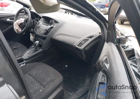 2016 Ford Focus Se z USA, uszkodzony, nr VIN 1FADP3F22GL327604